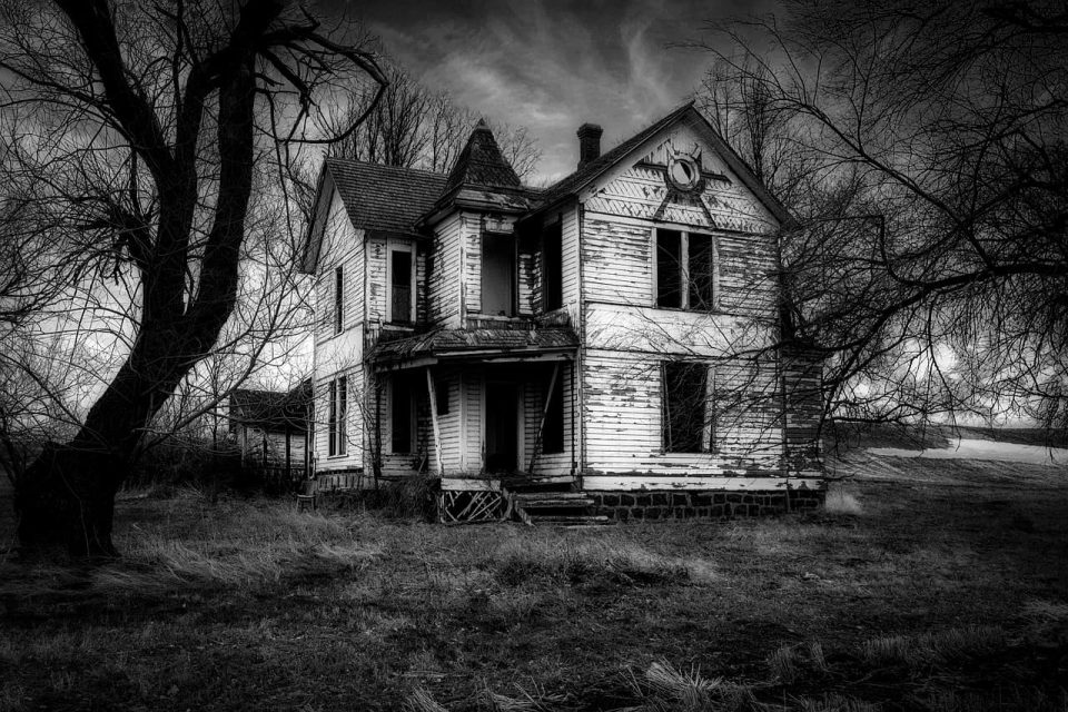 Phasmophobia o fasmofobia: la paura dei fantasmi